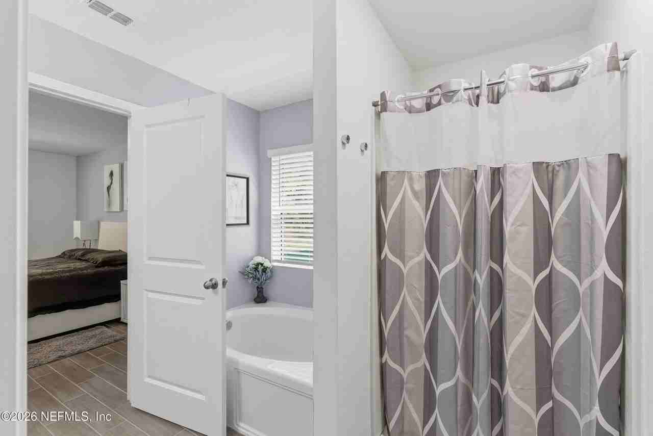 2949 Firethorn Ave - Photo 7 of 11