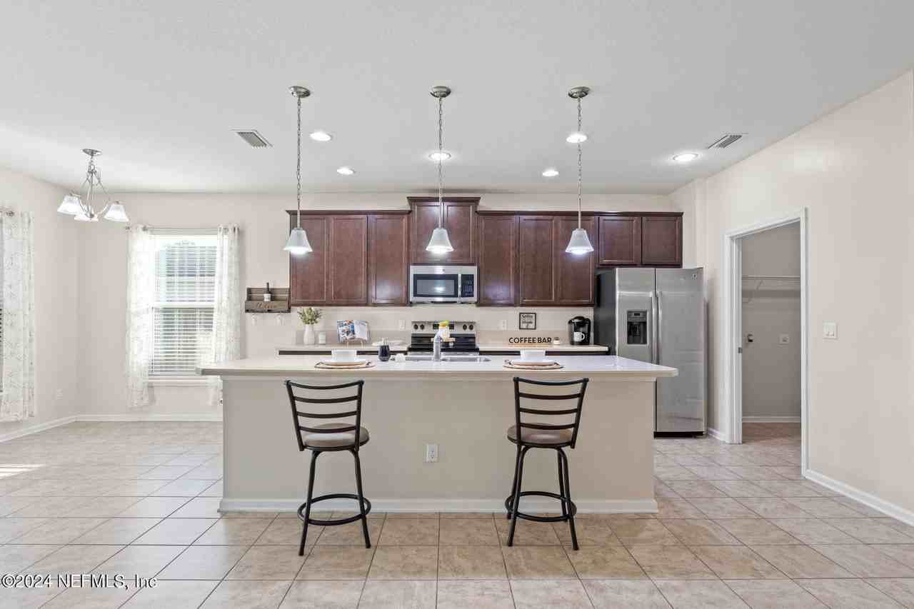 86223 Cloister Ct - Photo 3 of 15