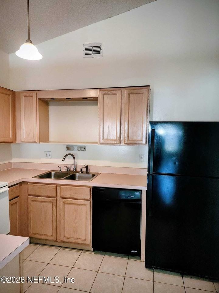 11479 Kimberly Forest Dr - Photo 2 of 7