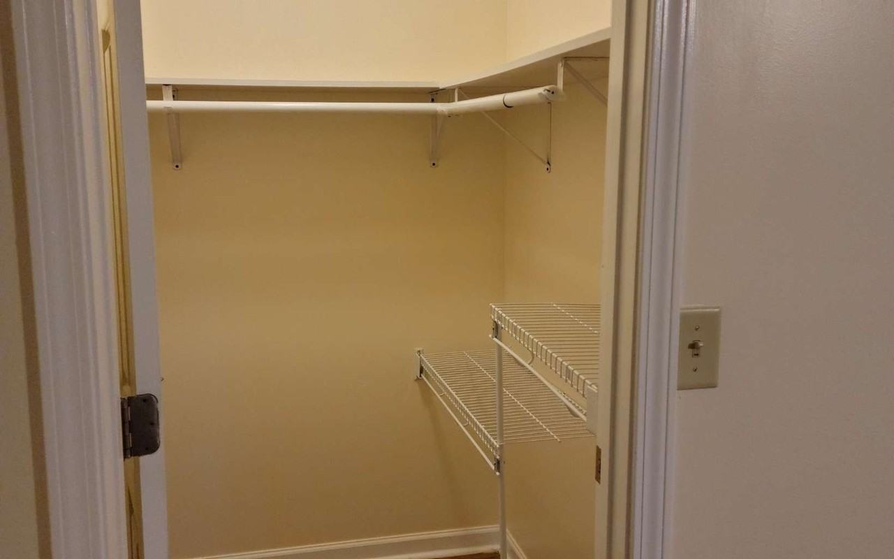 423 Ballewtown Rd - Photo 5 of 10