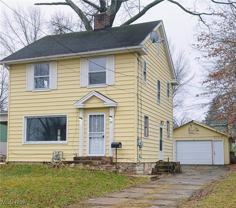 39 Hilton Ave - Photo 1 of 1