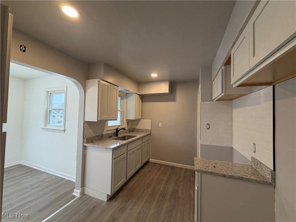 920 E 218th St - Photo 7 of 17