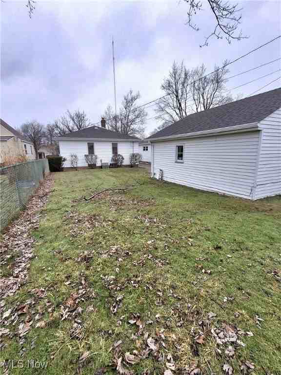 2903 Center Dr - Photo 6 of 20