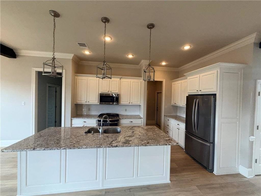 1017 Fox Sparrow Loop - Photo 5 of 33