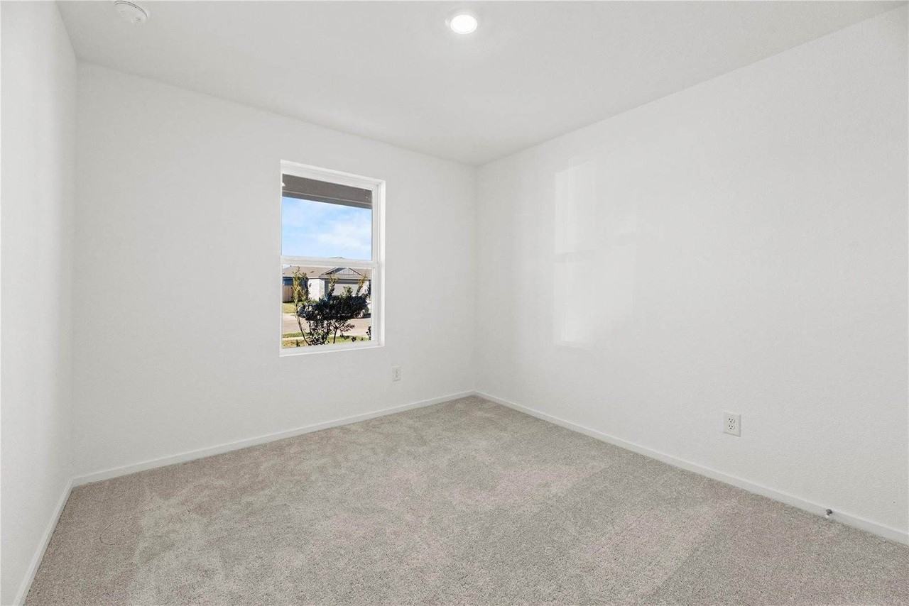 16222 Rustic Prairie Dr - Photo 5 of 16