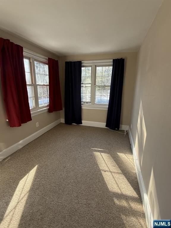 192 W Midland Ave - Photo 4 of 14