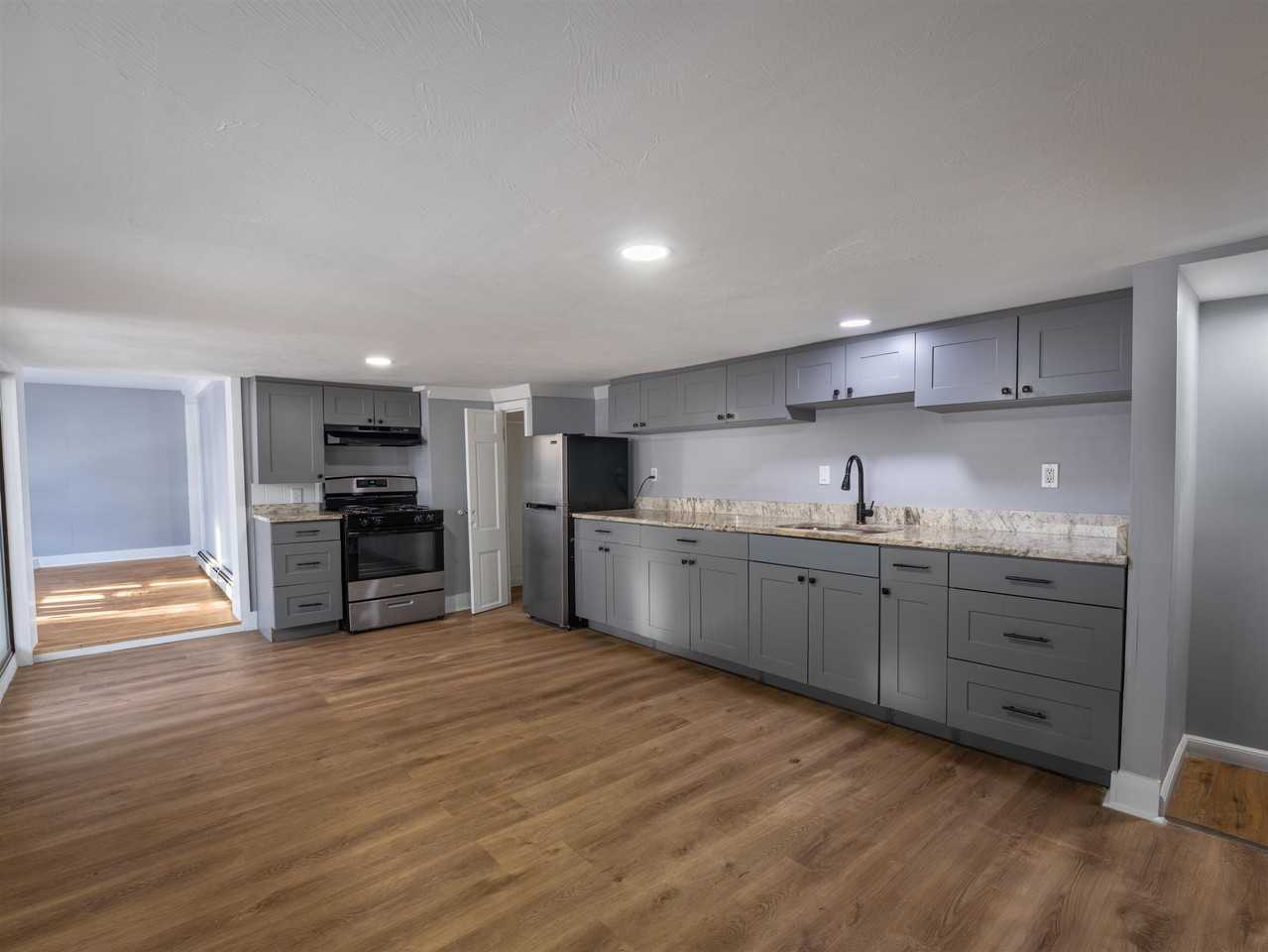 94 Chandler St #A - Photo 2 of 10