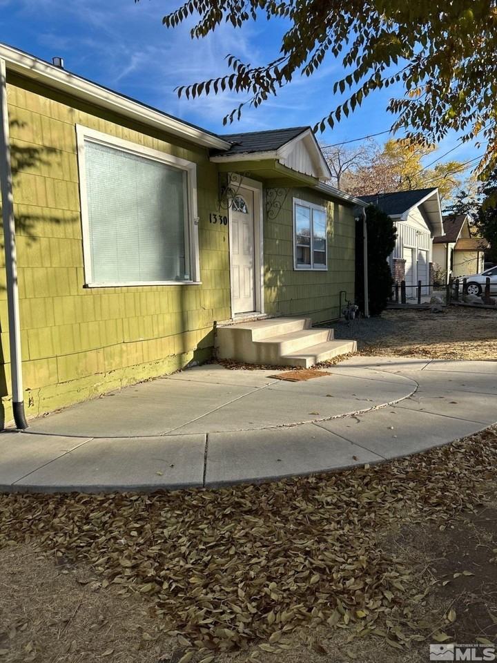 1330 Buena Vista Ave - Photo 2 of 21