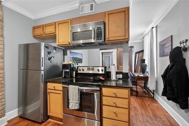 3909 Coliseum St #3909 - Photo 6 of 15