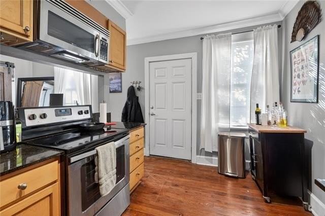 3909 Coliseum St #3909 - Photo 7 of 15