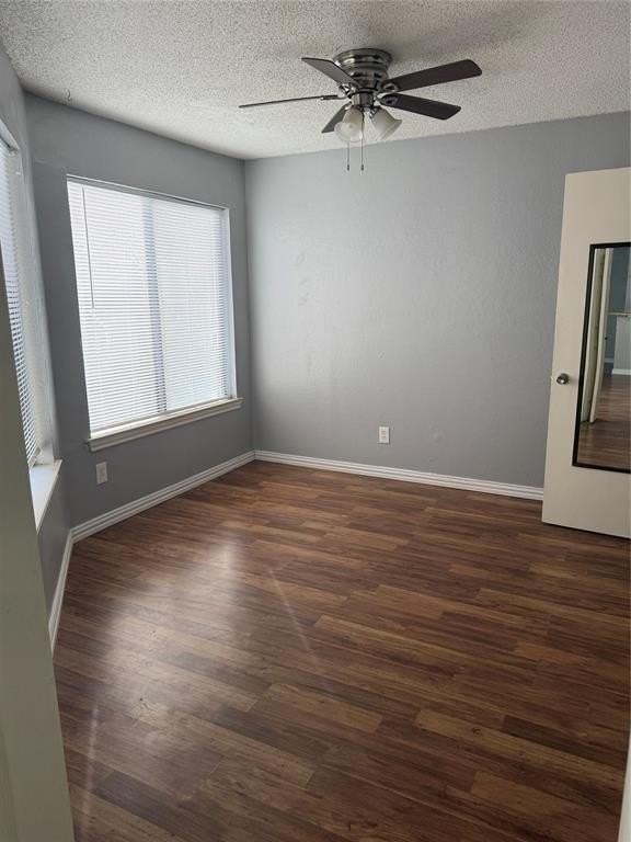 9809 Walnut St #E305 - Photo 4 of 21