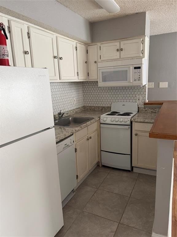 9809 Walnut St #E305 - Photo 7 of 21