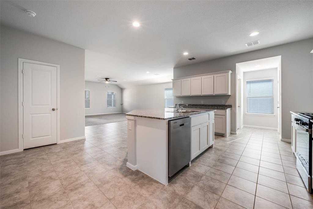 5905 Harvey Gap Ln - Photo 2 of 12