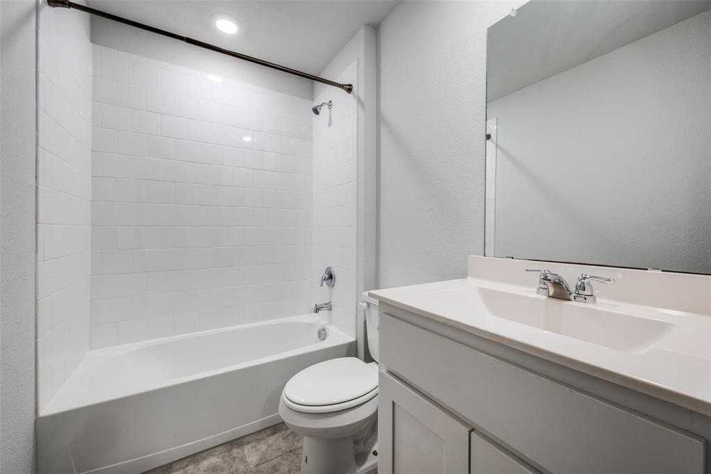 5905 Harvey Gap Ln - Photo 5 of 12