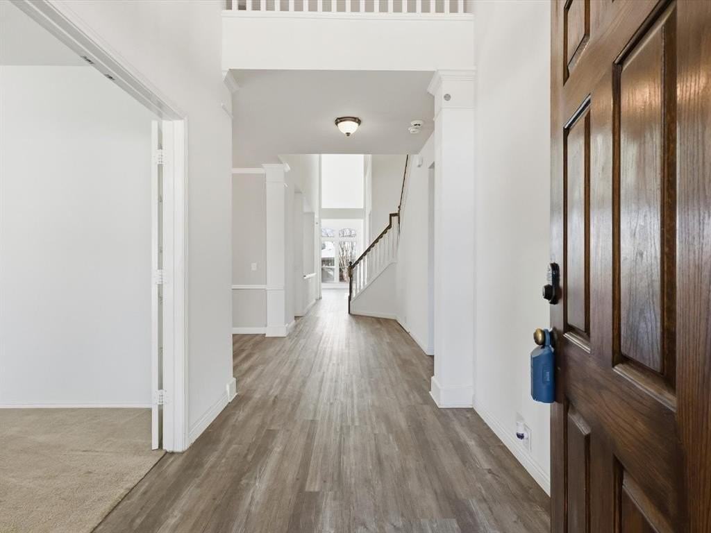 11039 Sonterra Ln - Photo 3 of 26