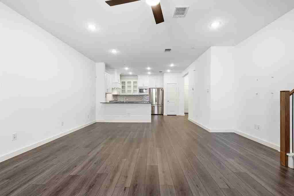 531 Cobblestone Ln - Photo 5 of 39