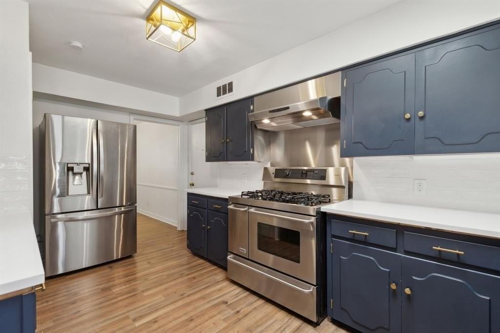 10510 Gooding Dr - Photo 4 of 14