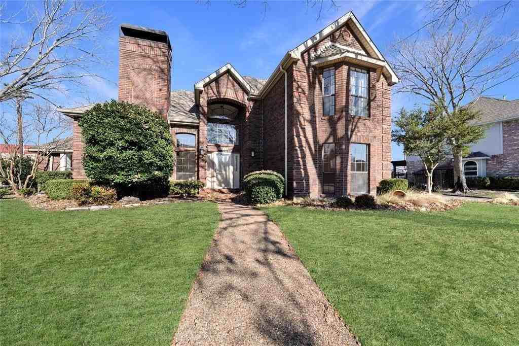 1111 Timbercreek Dr - Photo 2 of 32