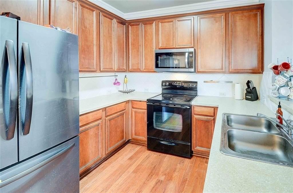 3609 Silverio Trl - Photo 7 of 28