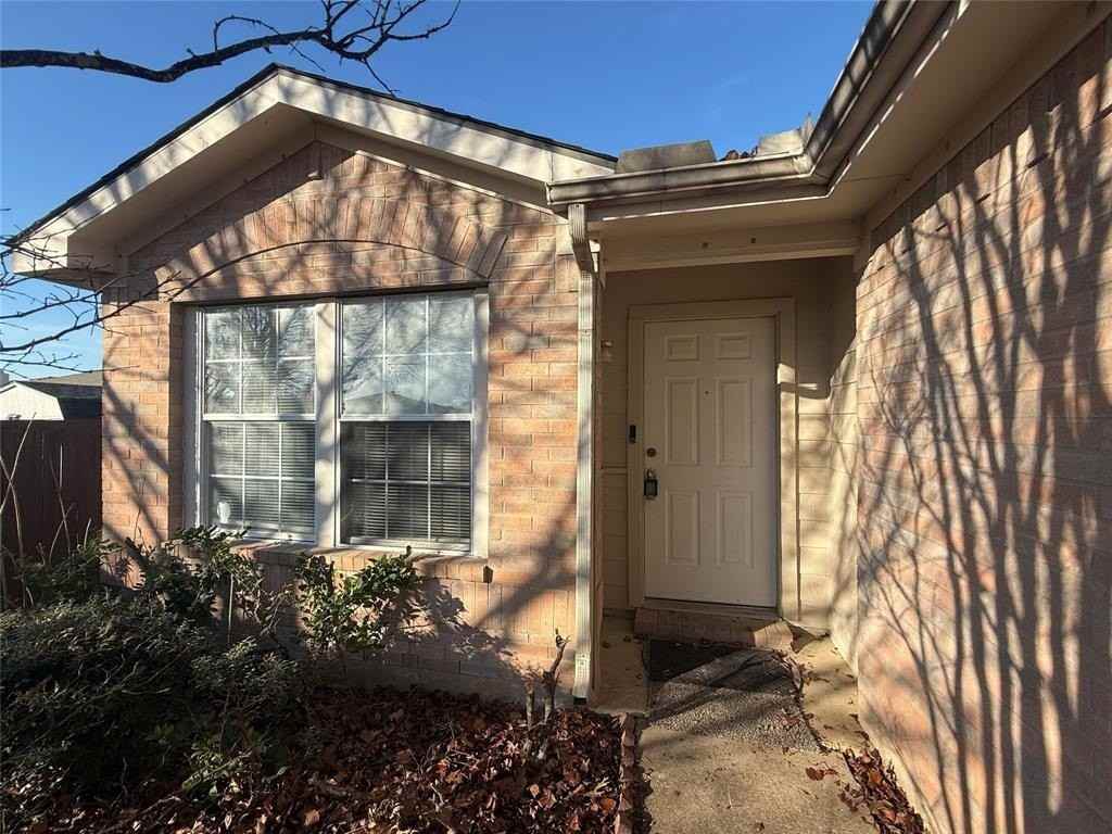 1710 White Oak Rd - Photo 2 of 14