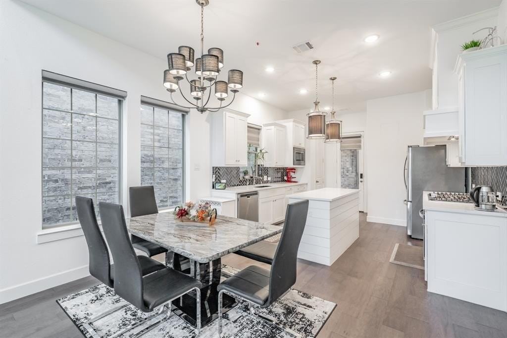 248 Harbor Hills Dr - Photo 6 of 26