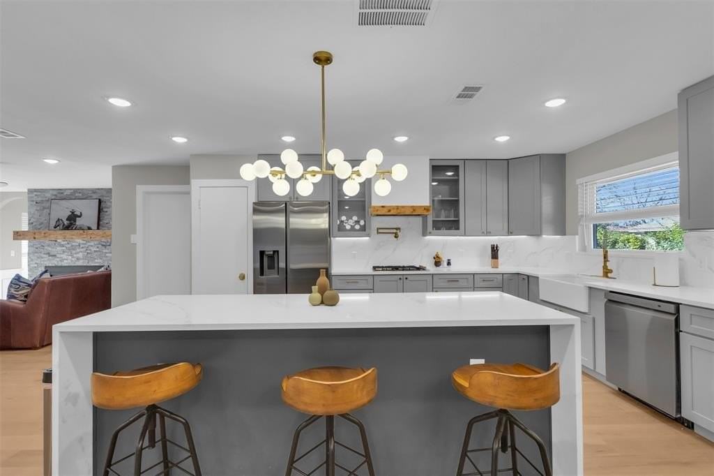 11107 Hillcrest Rd - Photo 3 of 29