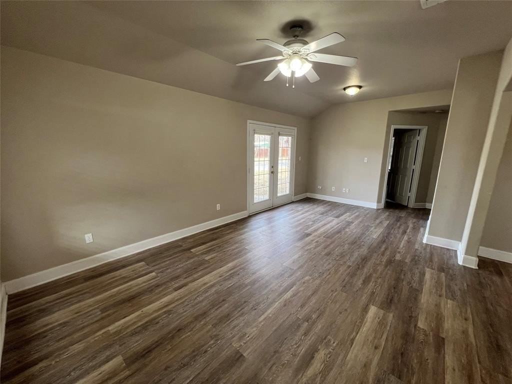 1721 N Ross Ave - Photo 2 of 12