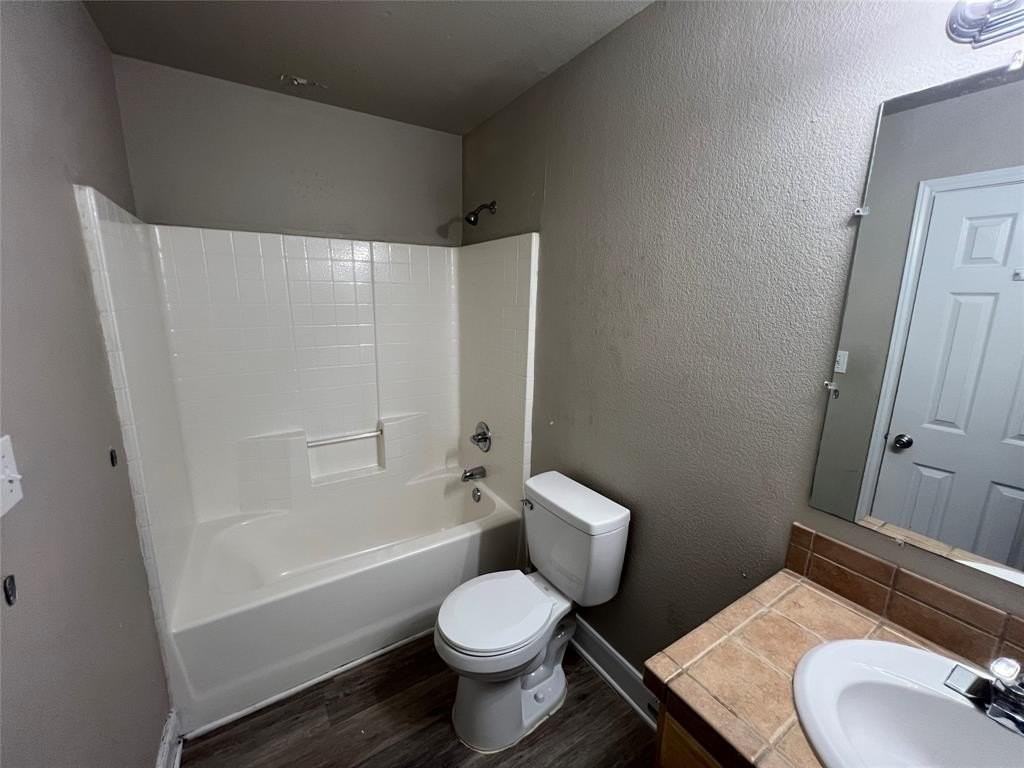 1721 N Ross Ave - Photo 7 of 12