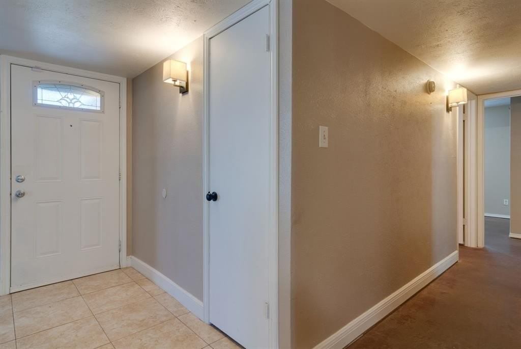 6603 Blackberry Dr - Photo 4 of 28