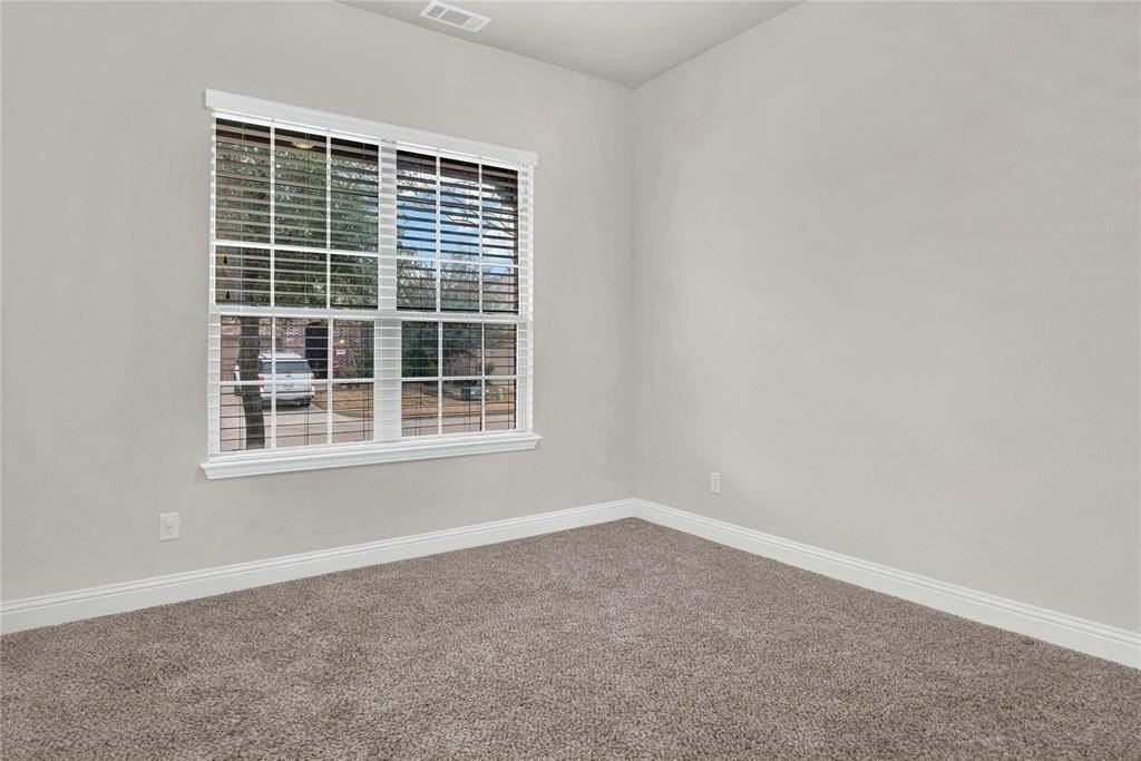 3805 Ramble Creek Dr - Photo 3 of 29