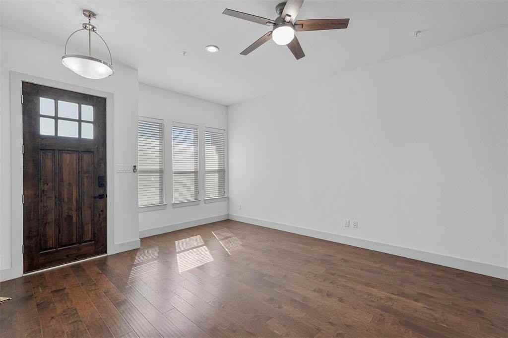 6059 Rivendell Dr - Photo 2 of 30