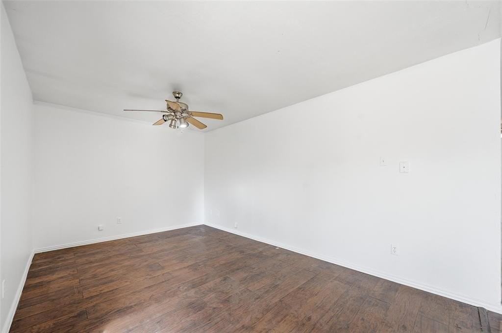 3353 Westminster Dr - Photo 6 of 21