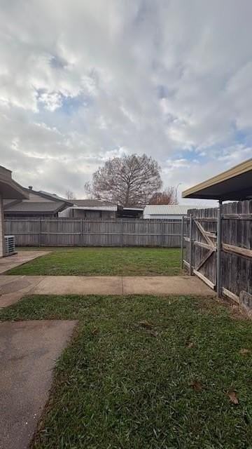 5930 Timbercrest Dr - Photo 4 of 19