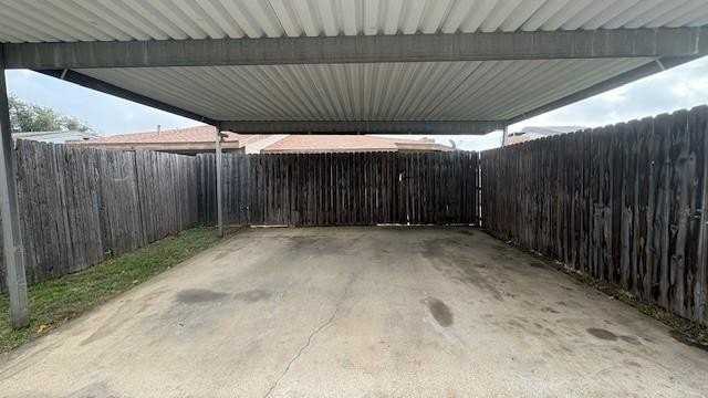 5930 Timbercrest Dr - Photo 5 of 19