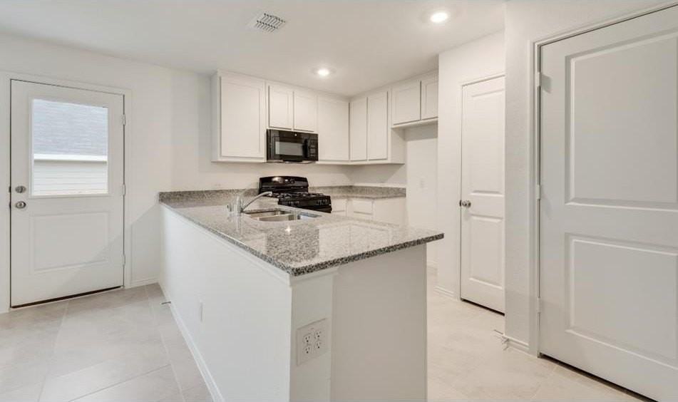 9832 Trusler Rd - Photo 6 of 13