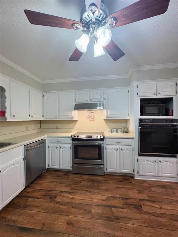 2401 Matthew Dr - Photo 3 of 14