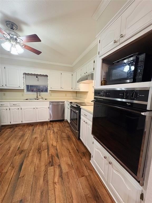 2401 Matthew Dr - Photo 4 of 14