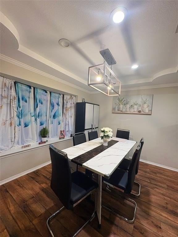 2401 Matthew Dr - Photo 5 of 14