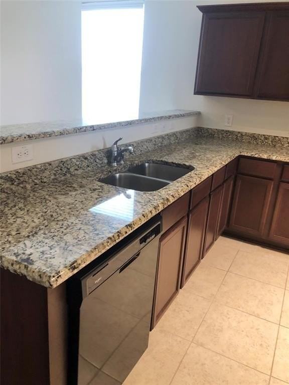 1711 Hot Springs Way - Photo 6 of 23