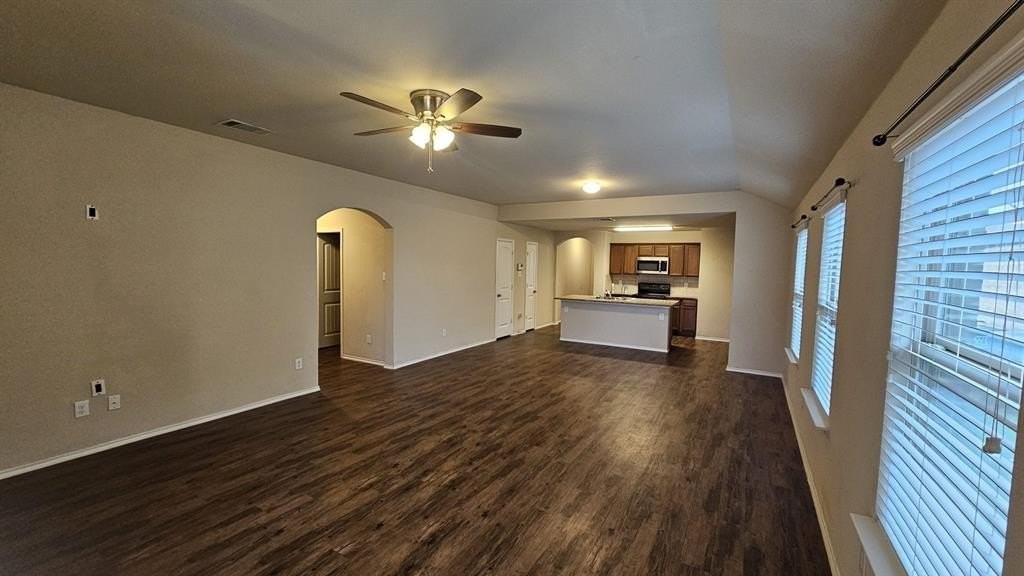 2117 Shady Glen Trl - Photo 5 of 16