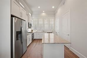 4098 Runyon Rd - Photo 7 of 34