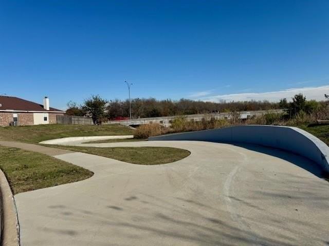 6718 Hillgreen Dr - Photo 2 of 4