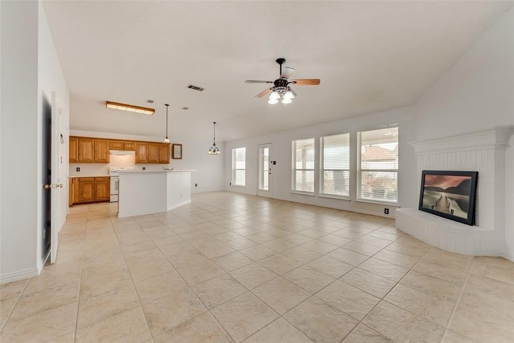 7019 Thunderbird Dr - Photo 5 of 16