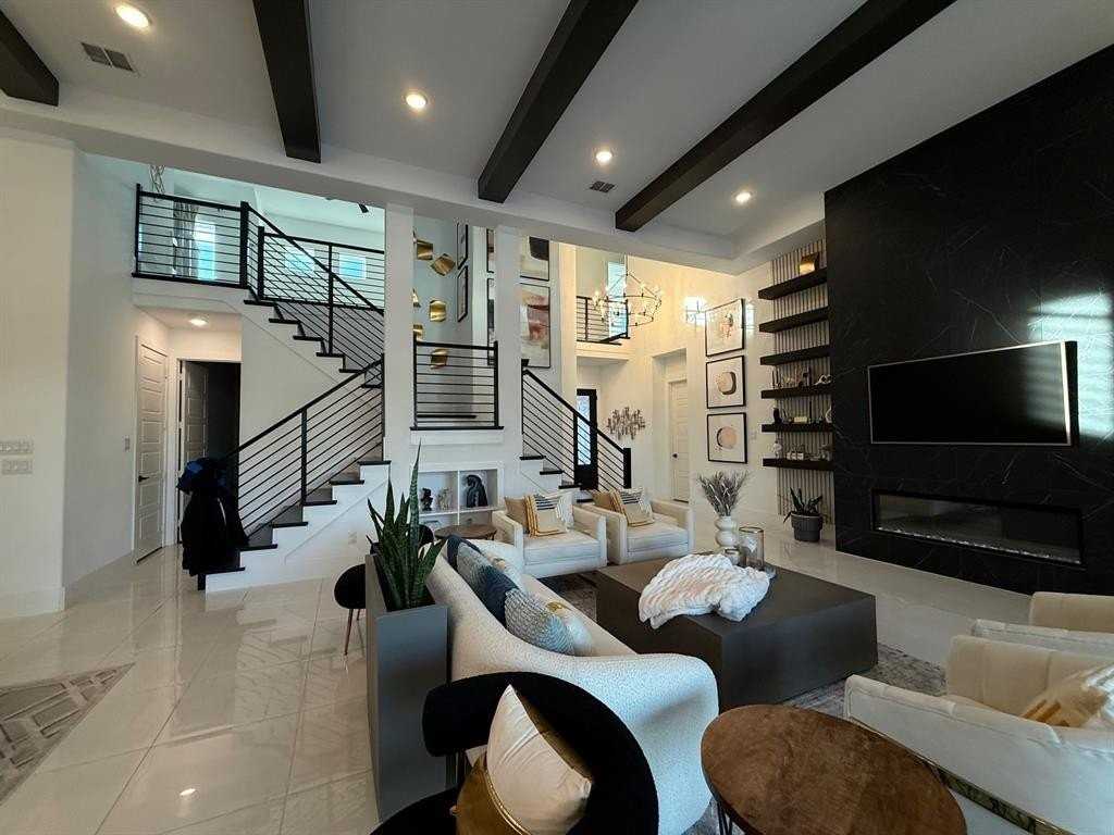 12314 Compassplant Dr - Photo 4 of 40