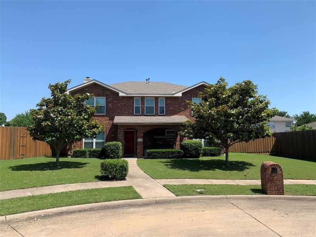 1703 Giddings Ct - Photo 5 of 16