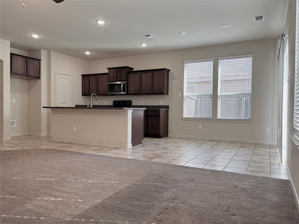 9435 Smoke Tree Dr - Photo 4 of 36