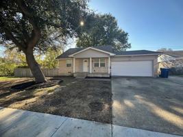 featured image of 1602 Carroll Dr