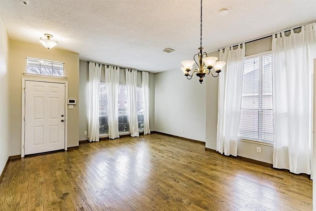 4712 Basil Dr - Photo 2 of 27