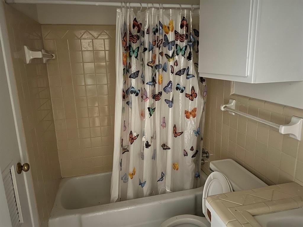 1403 Se 21st St - Photo 6 of 7