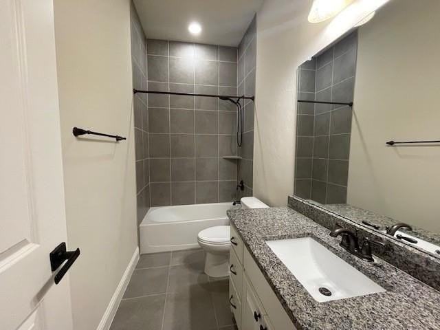 1605 Le Mans Ln - Photo 6 of 30